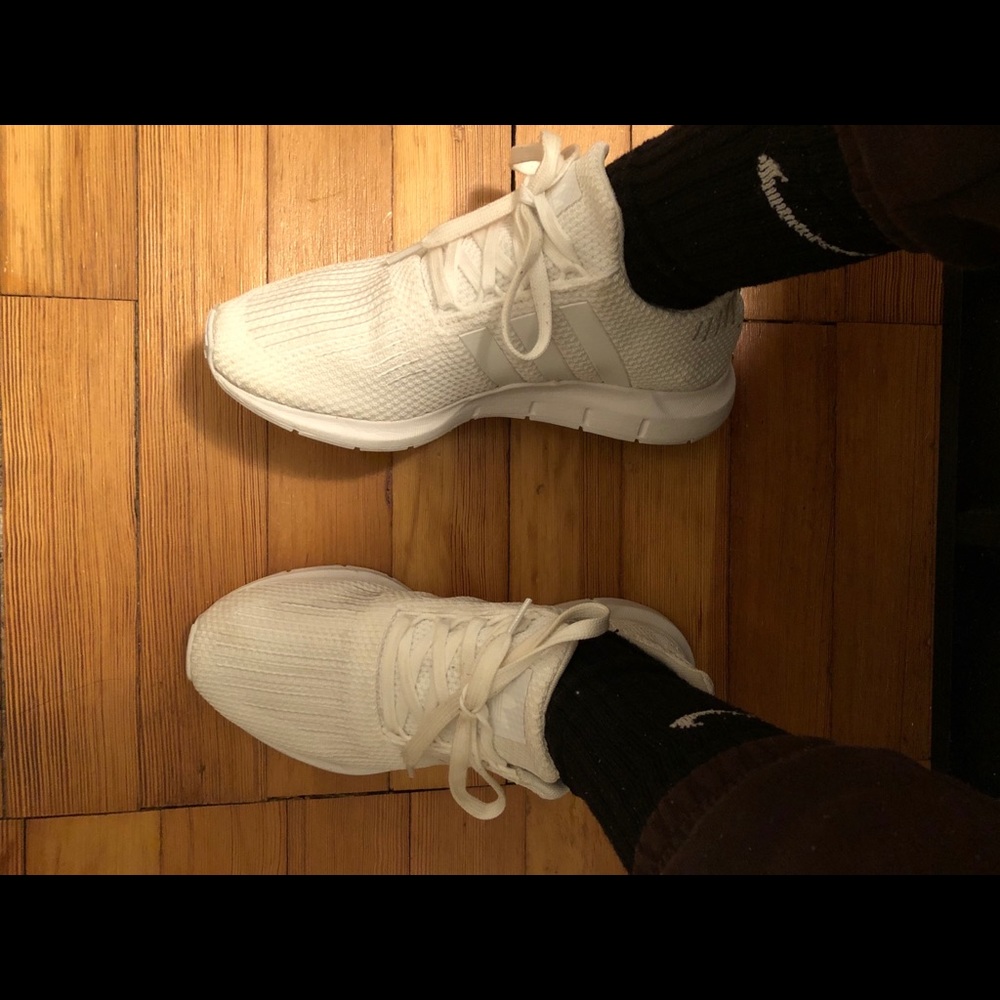 Adidas Swift Run Women’s